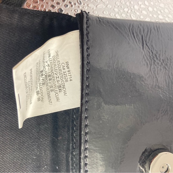 Armani Exchange belt purse - Picture 4 of 10